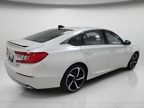 Certified 2022 Honda Accord Sport image 6