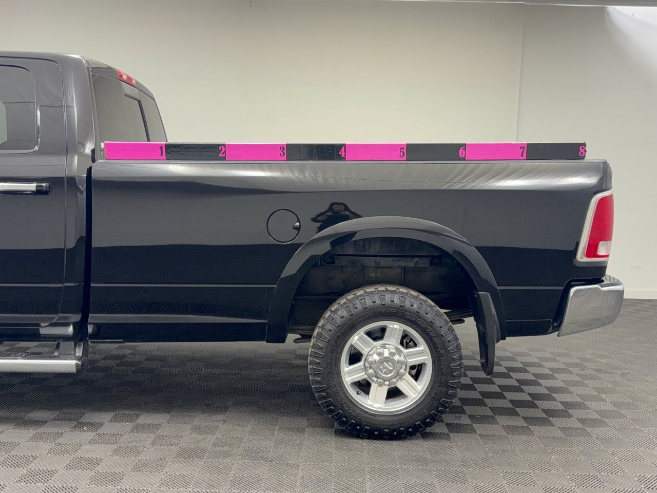 Used 2013 RAM 2500 Longhorn w/ Convenience Group AWD/4WD image 8
