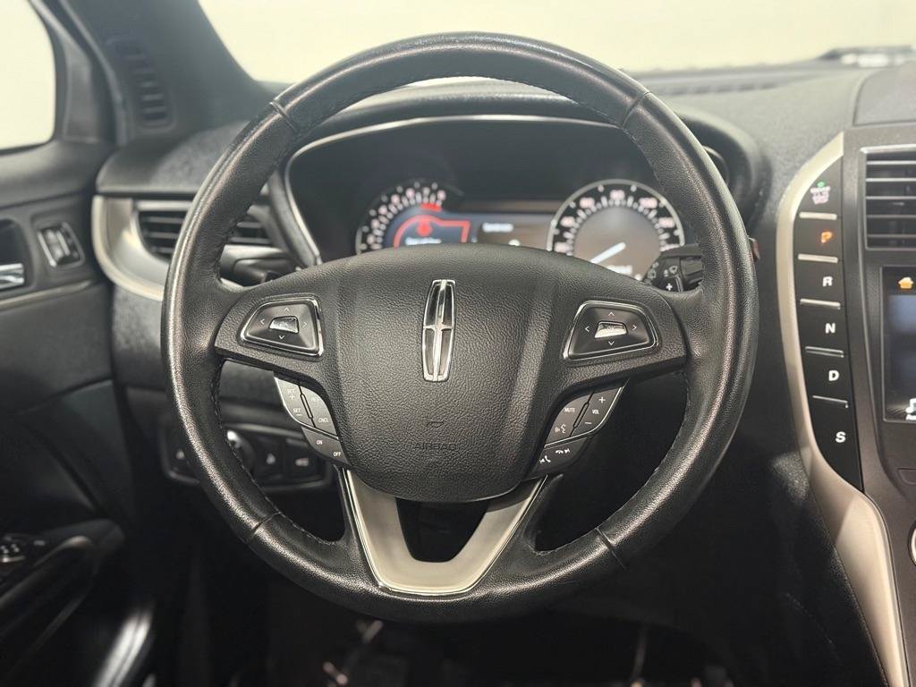 Used 2017 Lincoln MKC Premiere FWD image 13