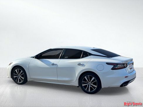 Used 2019 Nissan Maxima 3.5 S w/ Floor Mat Group FWD image 4