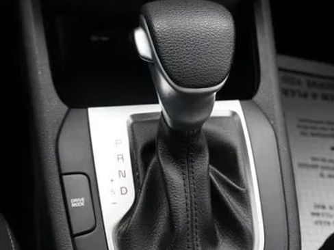 Used 2024 Kia Forte LXS FWD image 32