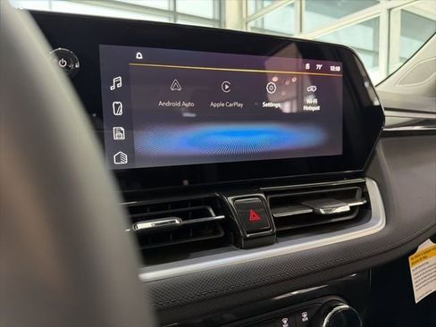 New 2026 Chevrolet TrailBlazer LT w/ Midnight Edition FWD image 25