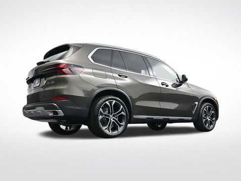 New 2026 BMW X5 sDrive40i image 31