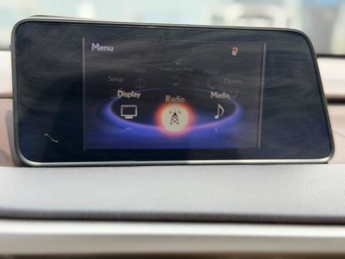 Used 2018 Lexus RX 350L FWD w/ Premium Package image 47