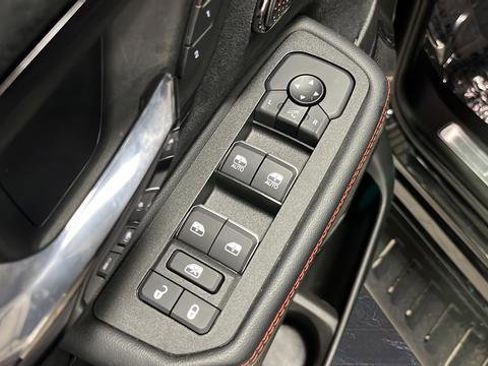 Used 2025 RAM 1500 RHO w/ RHO Level 1 Equipment Group AWD/4WD image 21