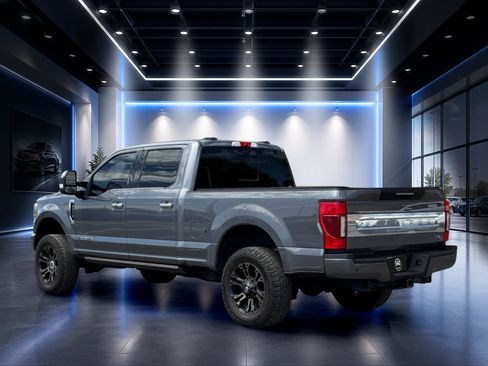 Used 2021 Ford F250 Platinum w/ FX4 Off-Road Package AWD/4WD image 6