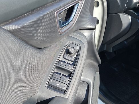 Used 2023 Subaru Forester Premium image 16