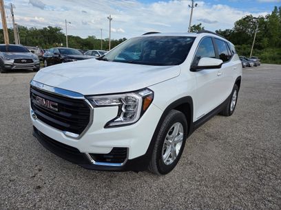 Used 2023 GMC Terrain SLE w/ Driver Convenience Package