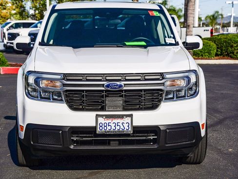 Used 2023 Ford Maverick Lariat image 2