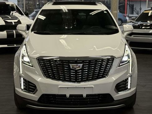 Used 2023 Cadillac XT5 Premium Luxury w/ Technology Package image 3