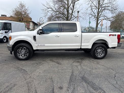 Used 2018 Ford F250 Lariat w/ Lariat Ultimate Package image 12