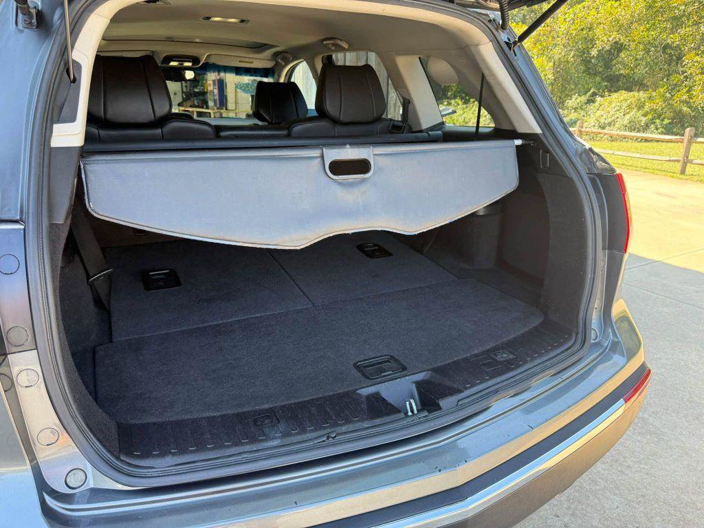 Used 2012 Acura MDX w/ Technology Package AWD/4WD image 21