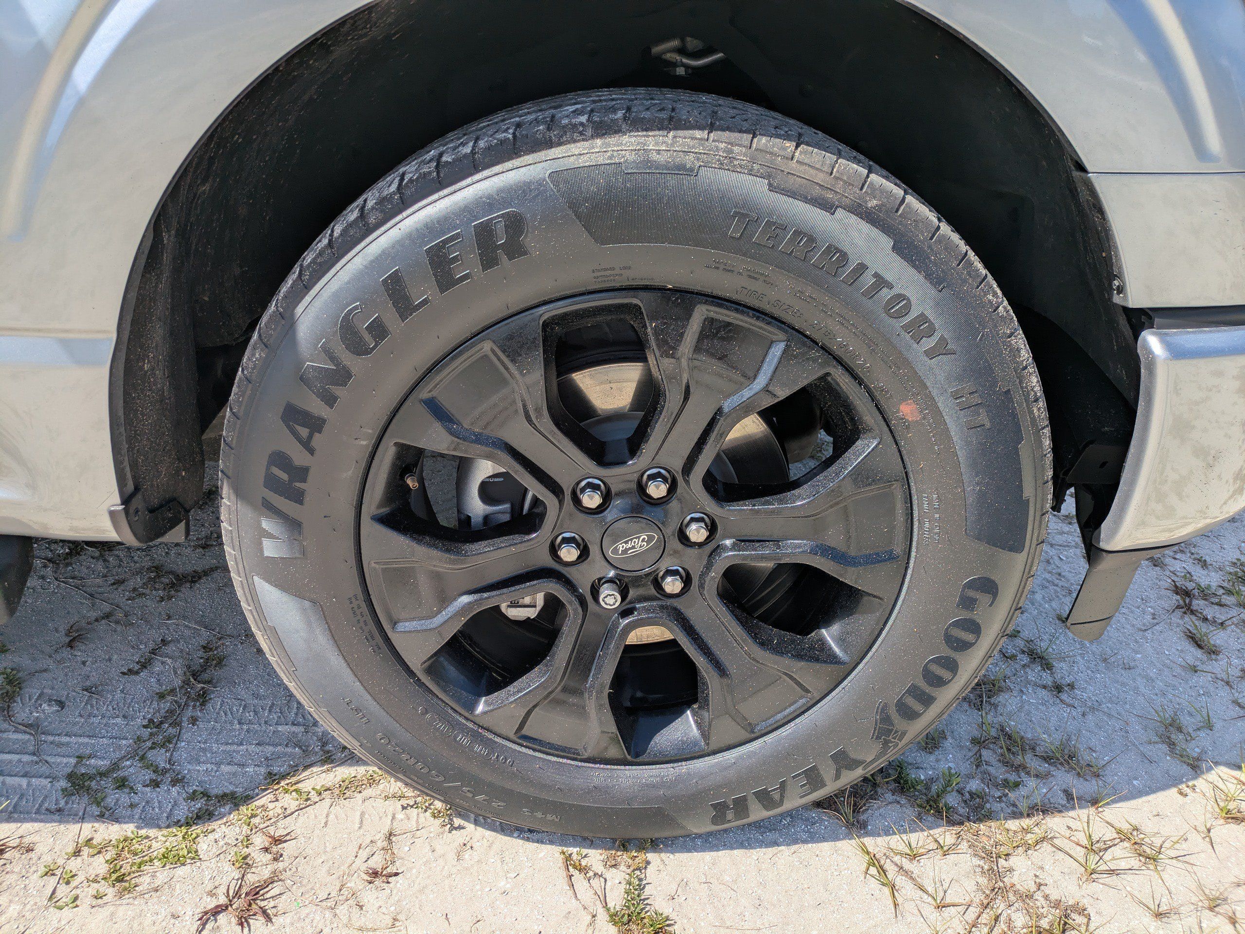 Used 2022 Ford F150 XLT w/ Equipment Group 302A High RWD image 11