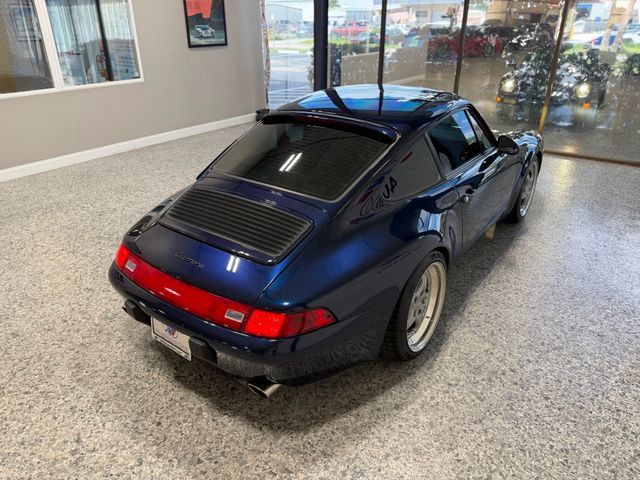 Used 1995 Porsche 911 Carrera RWD image 6