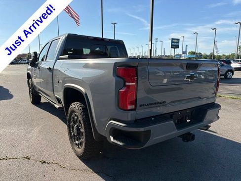Used 2024 Chevrolet Silverado 2500 LTZ w/ LTZ Plus Package AWD/4WD image 5