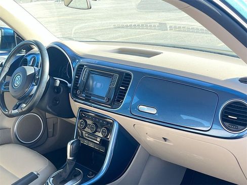 Used 2019 Volkswagen Beetle 2.0T SE w/ SE Premium Package image 29