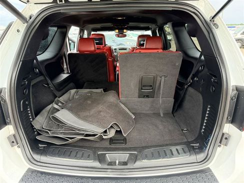 Used 2018 Dodge Durango R/T w/ Blacktop Package AWD/4WD image 21