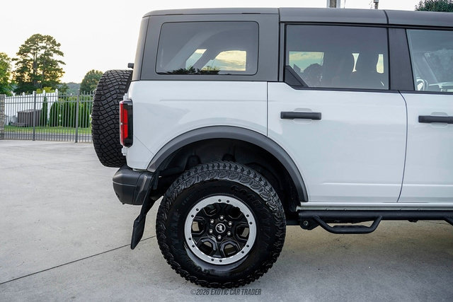 Used 2023 Ford Bronco Badlands w/ Sasquatch Package AWD/4WD image 10