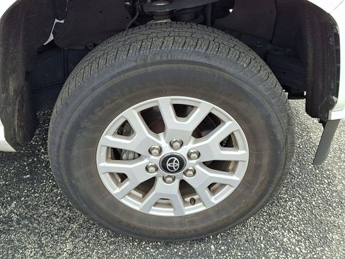 Used 2024 Toyota Tacoma SR5 image 4