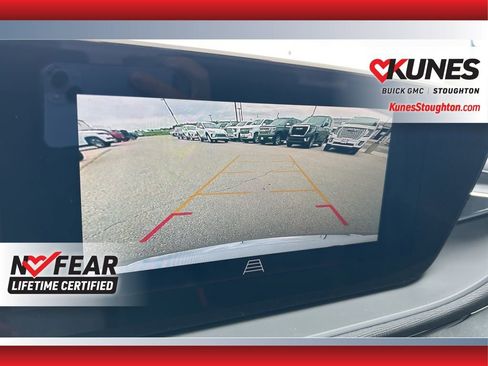 New 2025 Buick Envista Avenir image 36