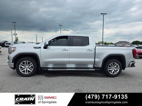 Used 2020 GMC Sierra 1500 SLT w/ SLT Premium Plus Package AWD/4WD image 4