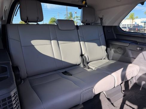 Used 2024 Toyota Sequoia Limited AWD/4WD image 21