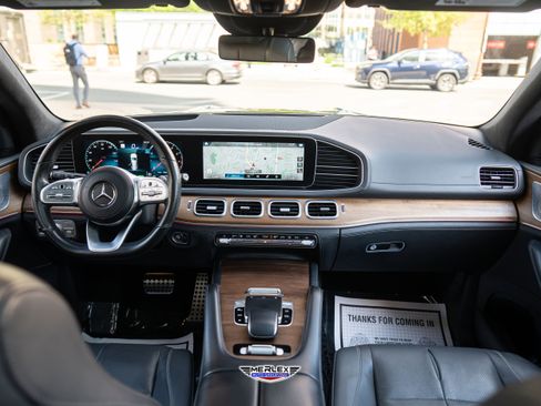 Used 2020 Mercedes-Benz GLS 580 4MATIC image 14