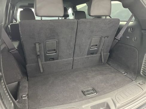 Used 2025 Dodge Durango R/T AWD/4WD image 23