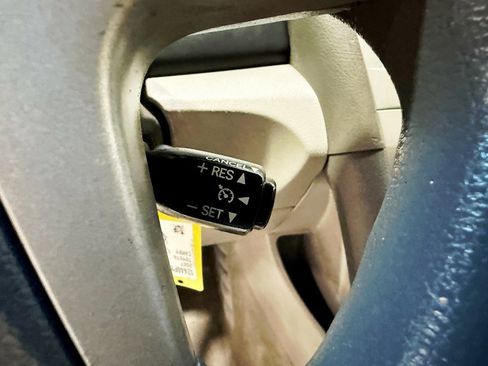 Used 2007 Toyota Camry LE image 12