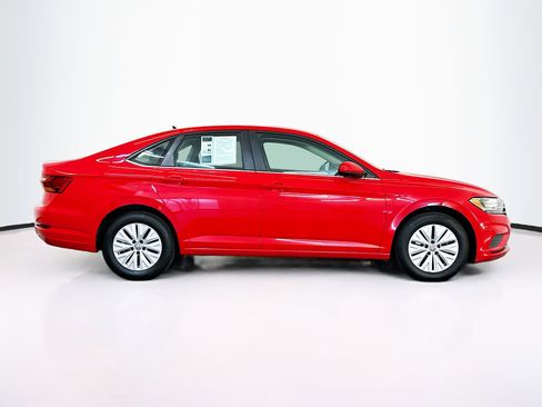 Used 2019 Volkswagen Jetta S image 10