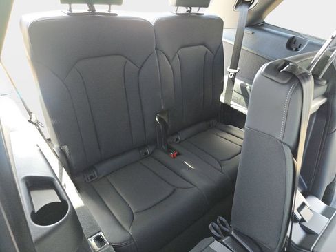 New 2026 Audi Q7 Premium Plus image 13