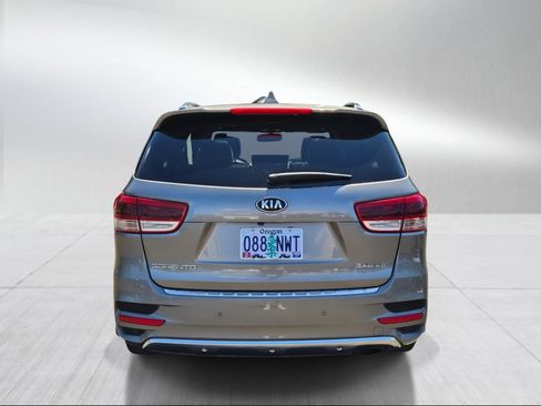 Used 2016 Kia Sorento SX AWD/4WD image 4