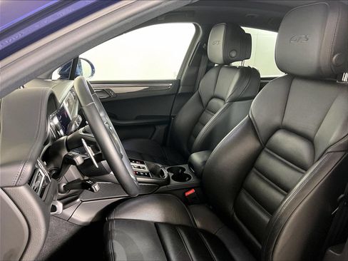 Certified 2024 Porsche Macan GTS AWD/4WD image 5