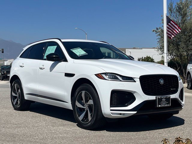Used 2025 Jaguar F-PACE R-Dynamic S AWD/4WD image 7
