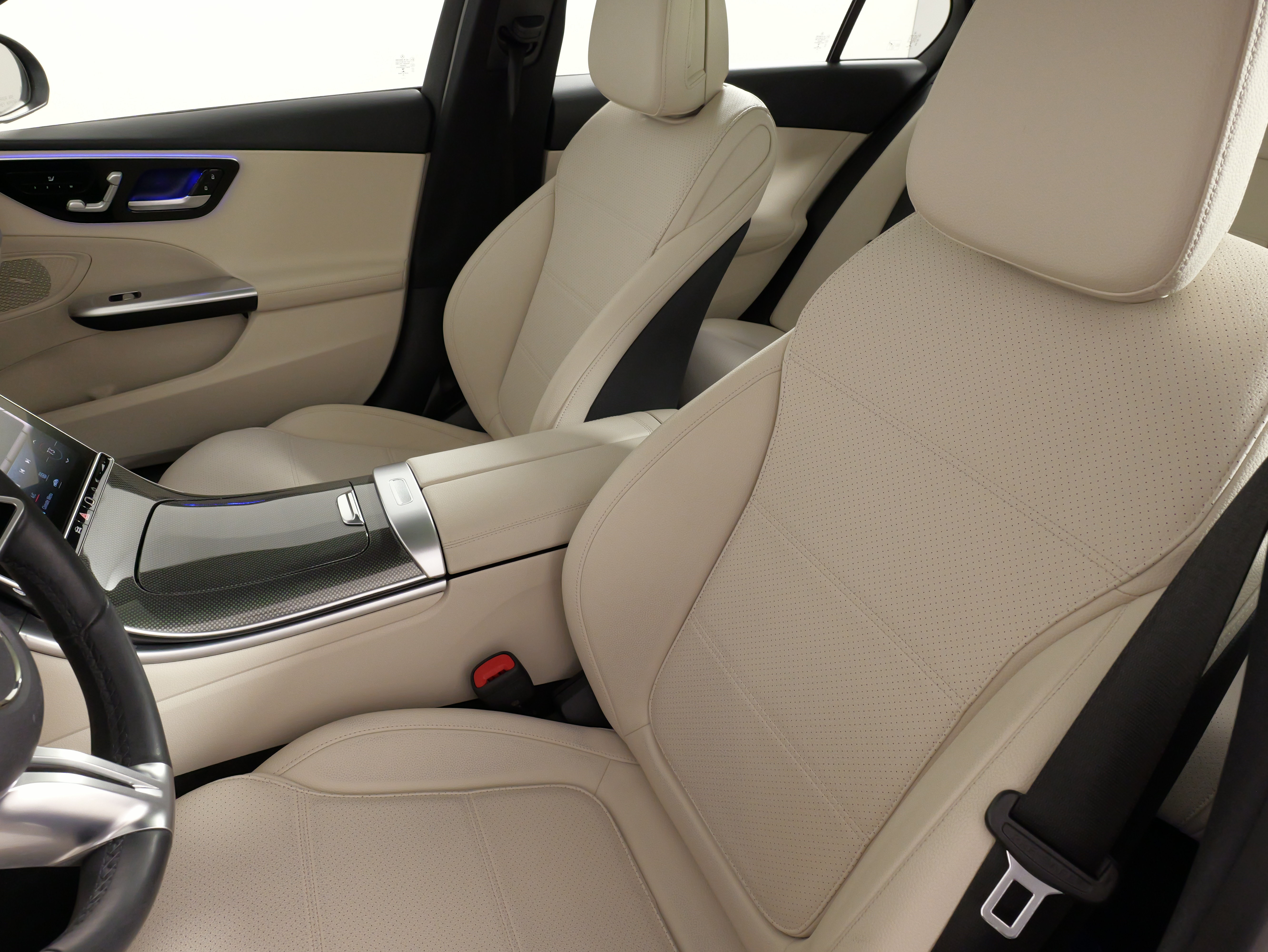Used 2022 Mercedes-Benz C 300 4MATIC Sedan image 29