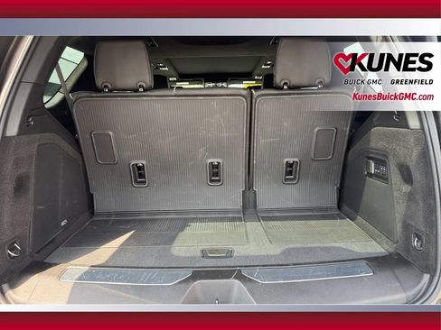 Used 2025 Cadillac Escalade Sport Platinum w/ LPO, Floor Liner Package AWD/4WD image 41