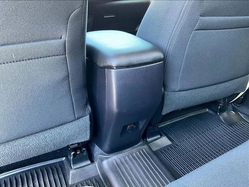 Used 2017 Toyota RAV4 XLE image 25