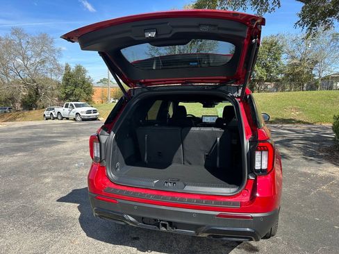 New 2026 Ford Explorer ST-Line w/ ST-Line Street Pack image 31