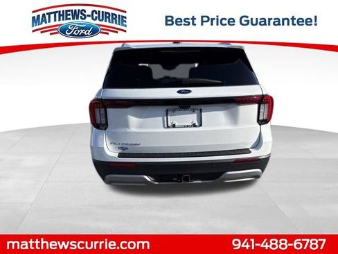 Certified 2025 Ford Explorer Platinum image 5