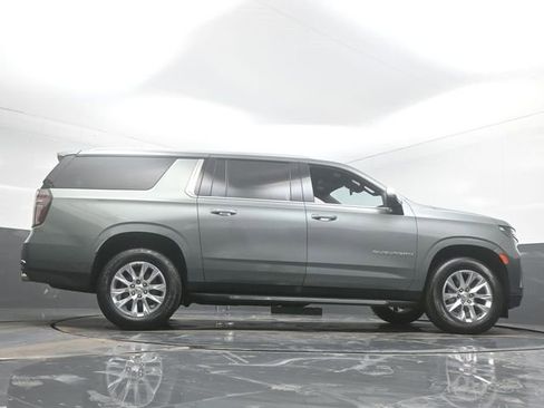 Used 2023 Chevrolet Suburban Premier image 52