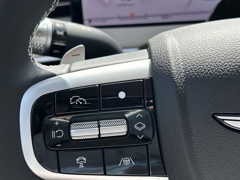 New 2026 Genesis GV70 2.5T Select AWD/4WD image 29