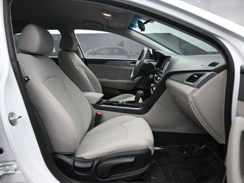 Used 2018 Hyundai Sonata ECO image 33