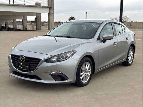 Used 2014 MAZDA MAZDA3 i Touring image 3