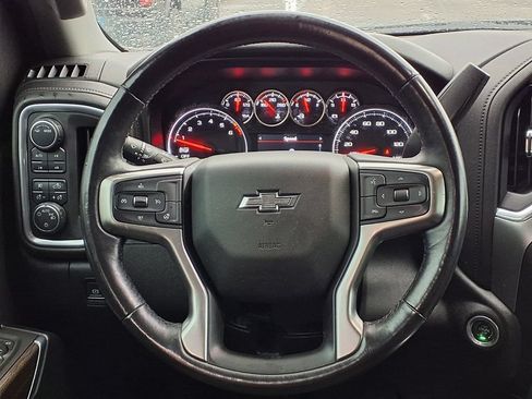 Used 2021 Chevrolet Silverado 1500 LT Trail Boss AWD/4WD image 13