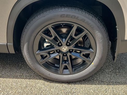 New 2026 Toyota Grand Highlander AWD image 5