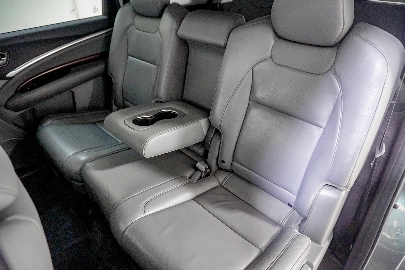 Used 2014 Acura MDX w/ Technology Package AWD/4WD image 39