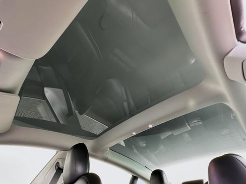 Used 2023 Tesla Model 3 Standard Range RWD image 24