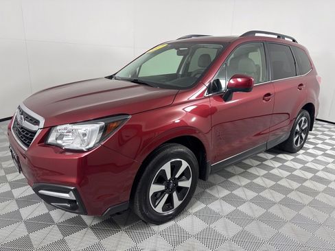 Used 2017 Subaru Forester 2.5i Limited w/ Popular Package #2 image 9