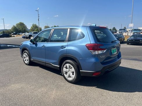 Used 2023 Subaru Forester AWD/4WD image 3
