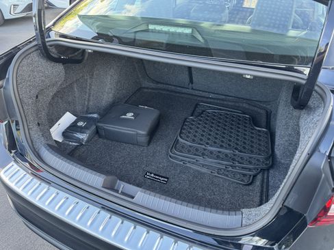 Certified 2023 Volkswagen Jetta SEL image 35